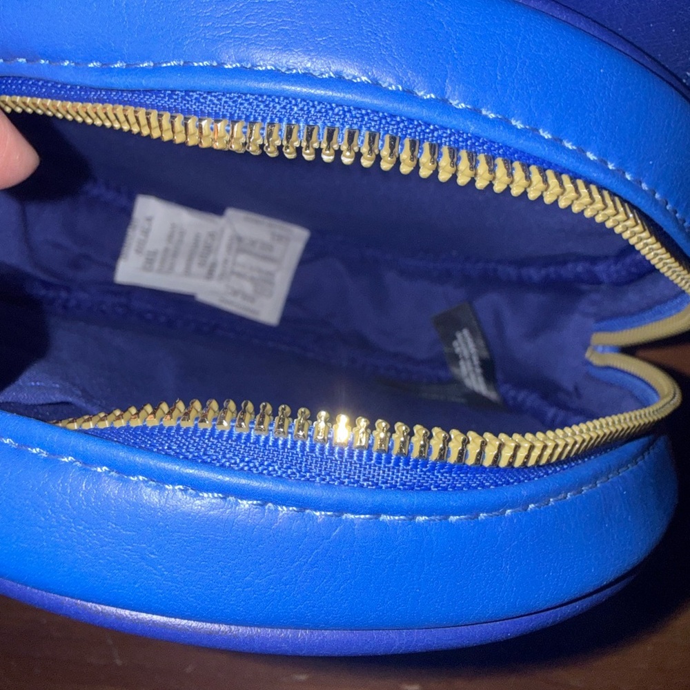 Violet Beauregarde Hot Topic Crossbody Bag - Picture 3 of 5